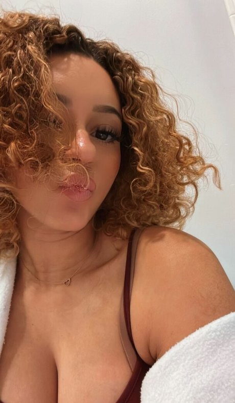 Macaiyla nude leaked OnlyFans pic