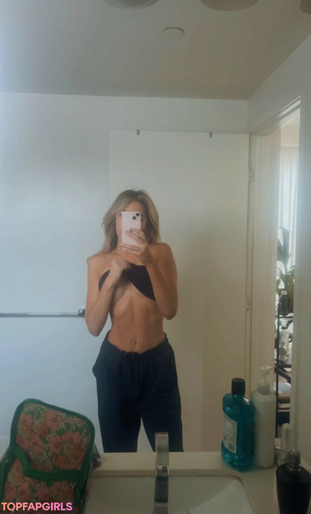 Emmy Corinne Nude Leaked OnlyFans Photo #196