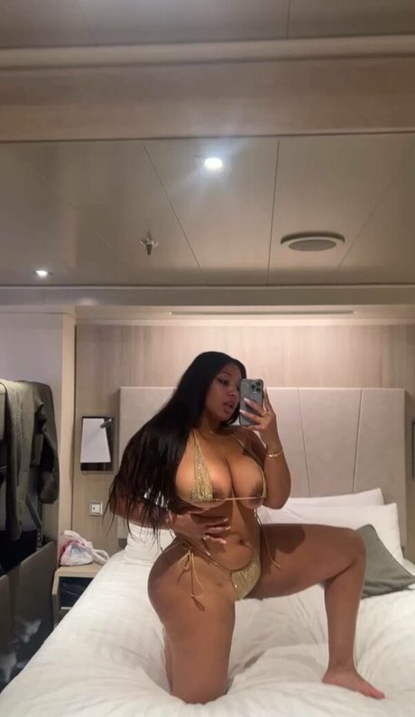 May Santana nude leaked OnlyFans pic