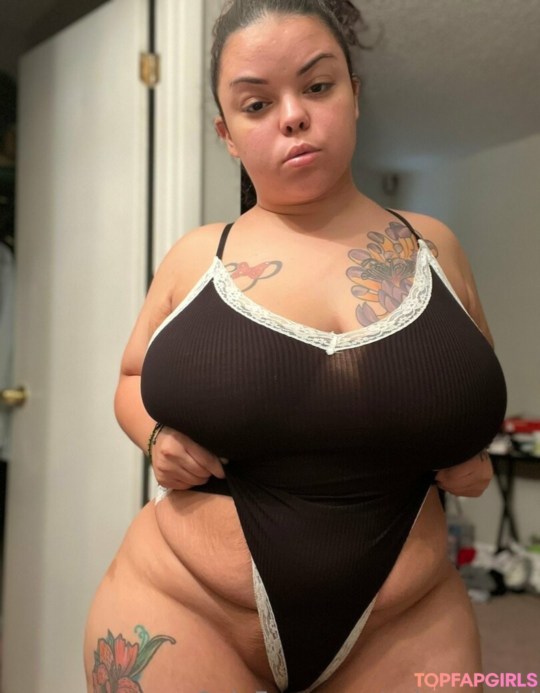 Cubanaredd Nude Leaked OnlyFans Photo #7