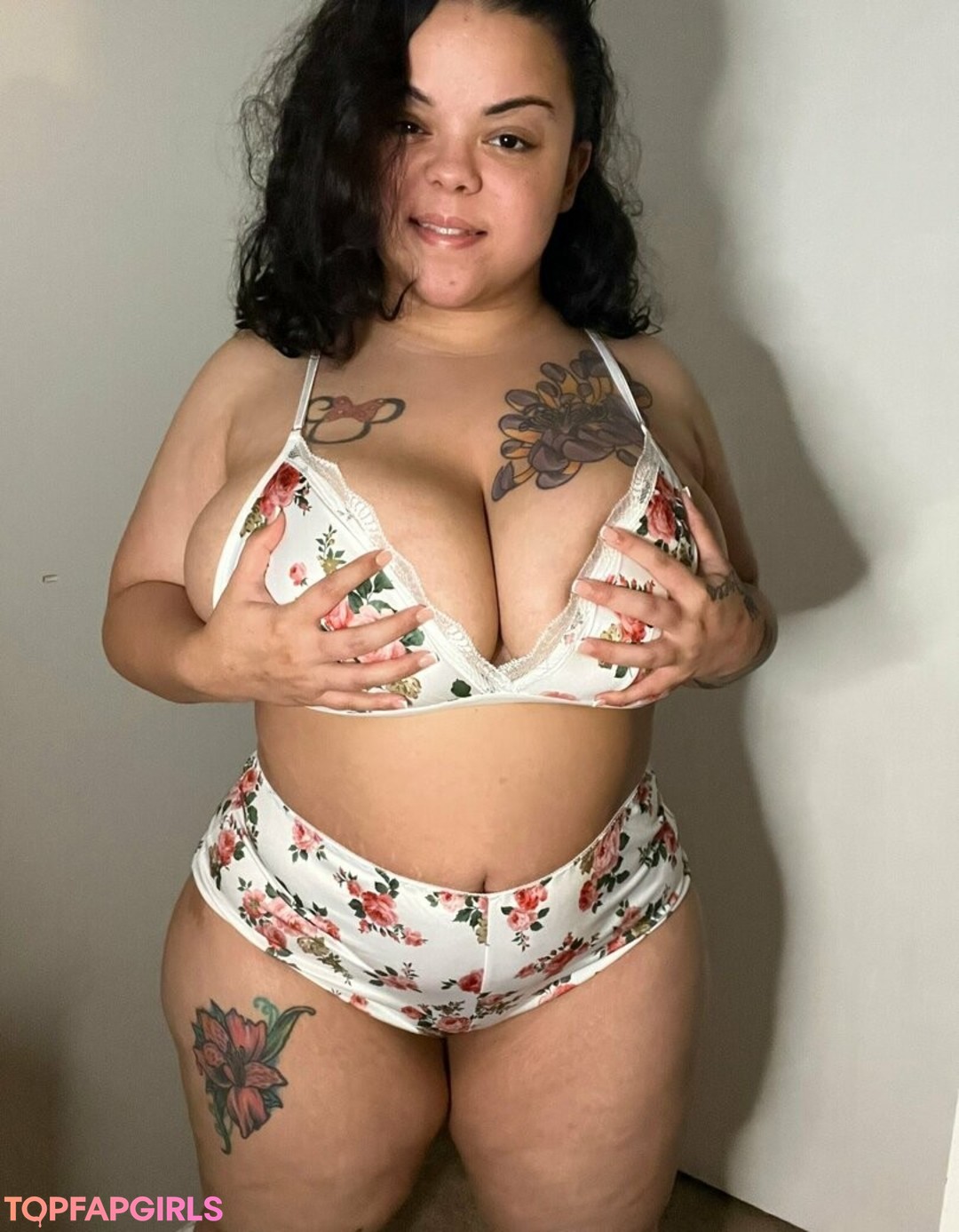 Cubanaredd Nude Leaked OnlyFans Photo #60