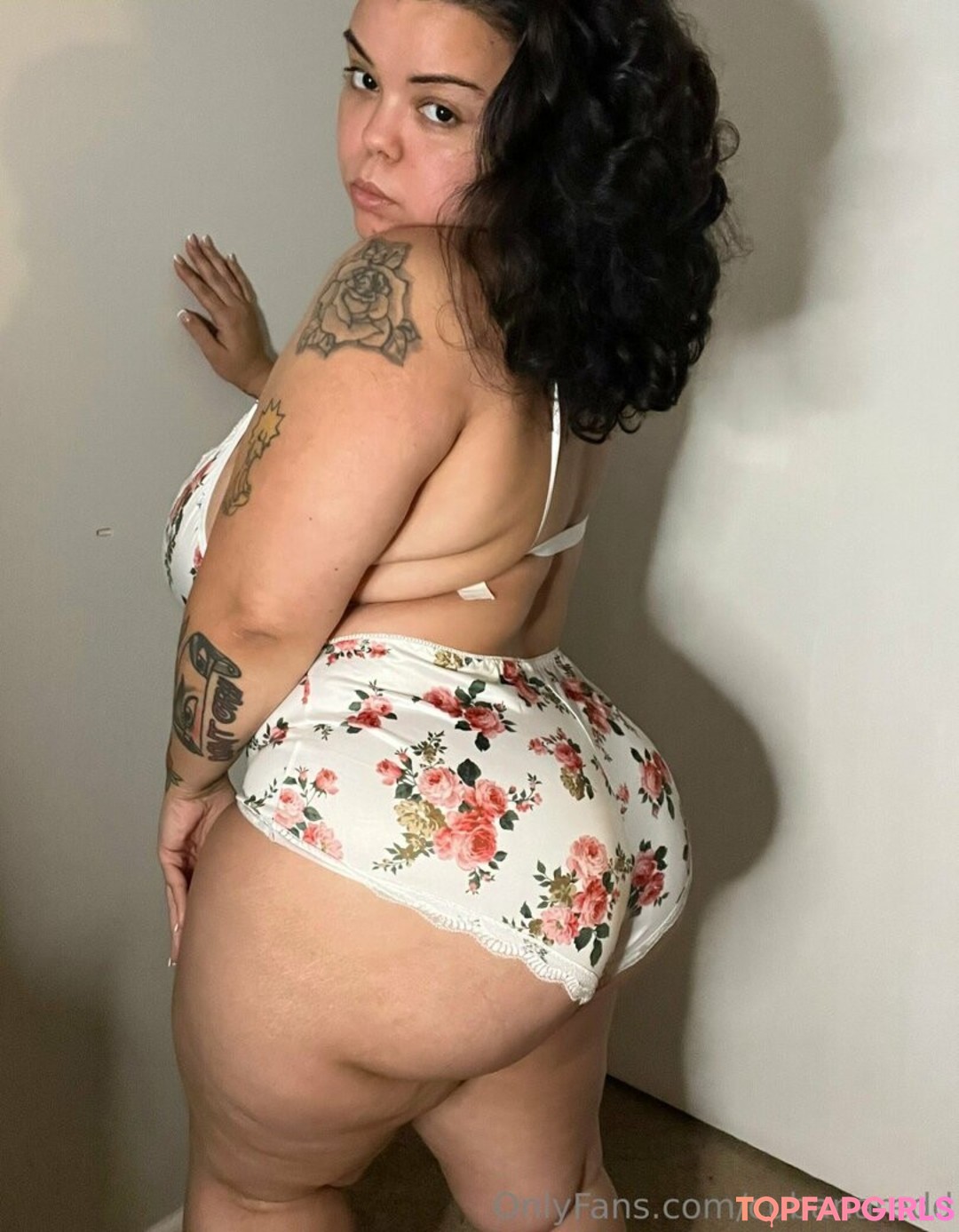 Cubanaredd Nude Leaked OnlyFans Photo #20