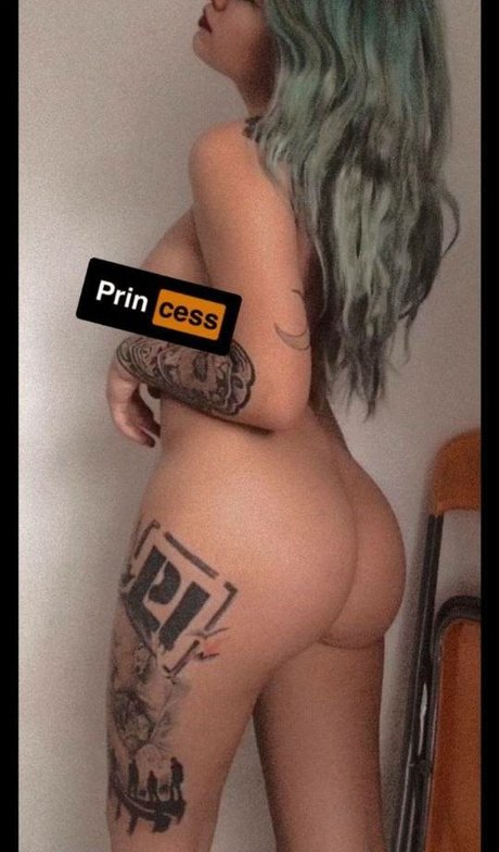 Laura Cruz nude leaked OnlyFans photo #16