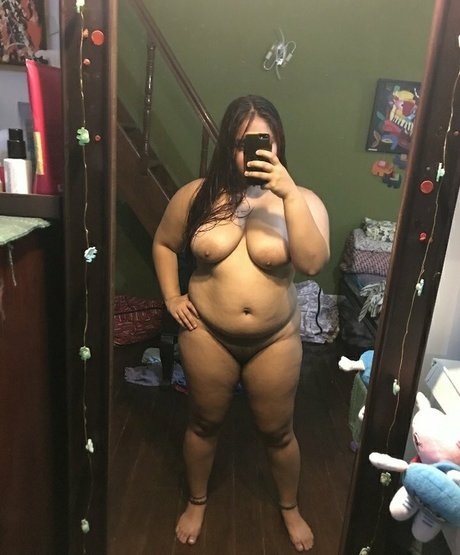 Smallsouthasia1 nude leaked OnlyFans pic