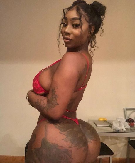 Velvet__to__you nude leaked OnlyFans pic