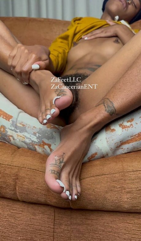 Zafeetllc nude leaked OnlyFans photo #1