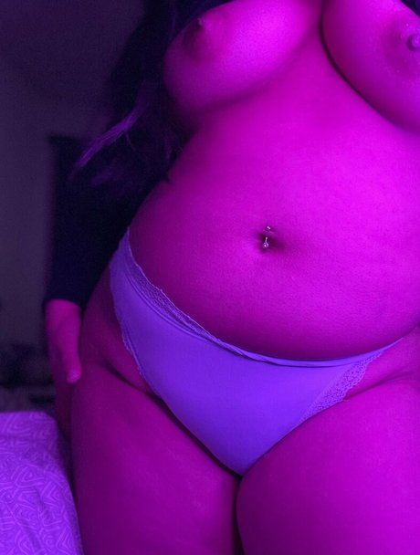 Creamfilledlatina nude leaked OnlyFans pic