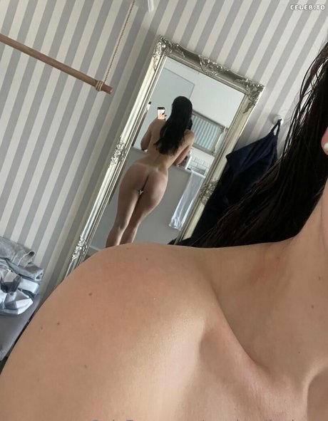 Miss Marie Elisabeth nude leaked OnlyFans pic