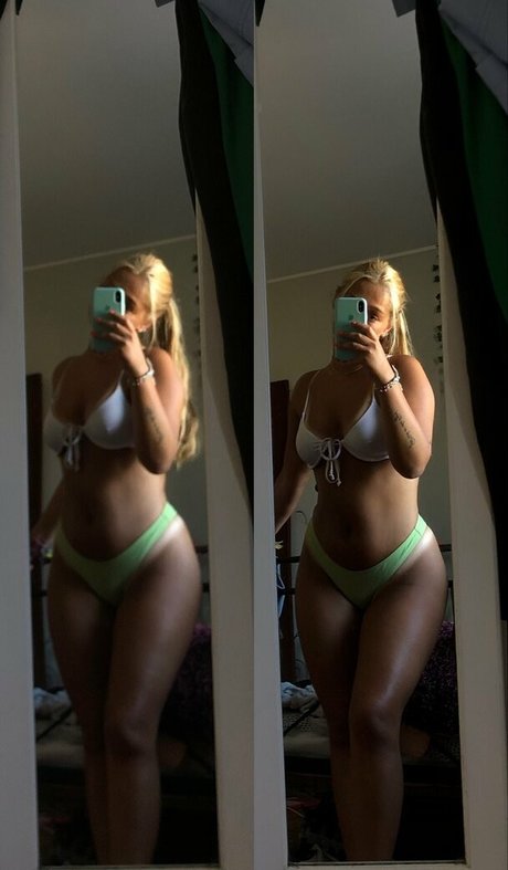 Marianasilva22 nude leaked OnlyFans pic
