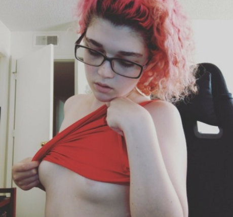 Lovelolaxox nude leaked OnlyFans pic