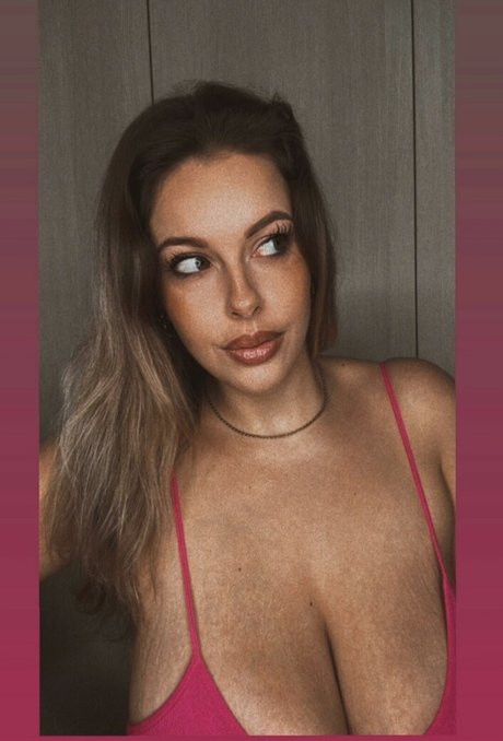 Nonvaleamorsi nude leaked OnlyFans pic