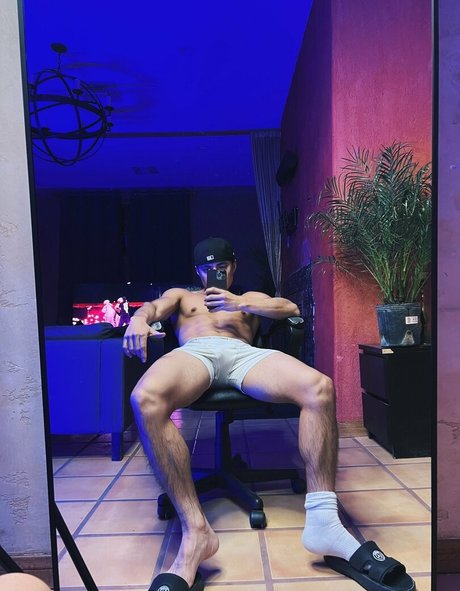 Aedancarden nude leaked OnlyFans pic