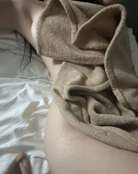 Julliabates nude leaked OnlyFans pic