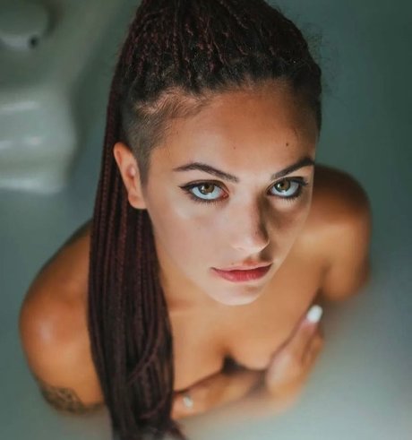 Eleonora Zars nude leaked OnlyFans photo #21