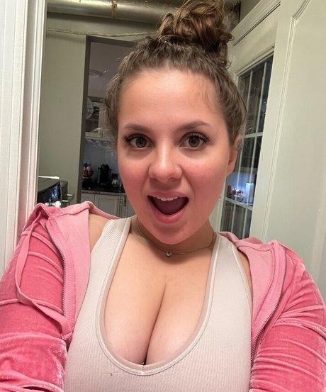 Christinaaxoxo nude leaked OnlyFans pic