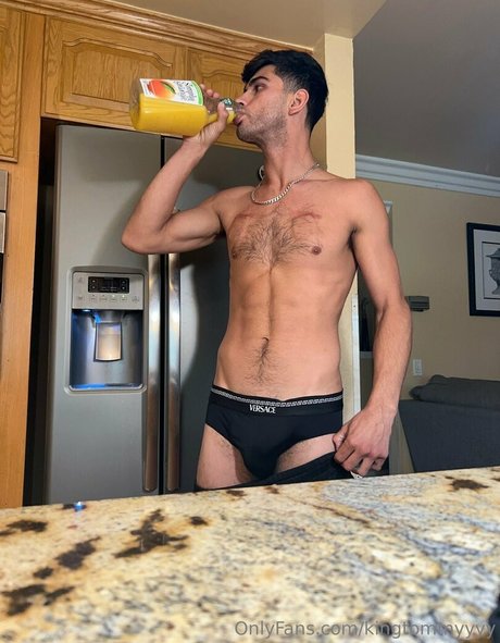 Kingtommyyyy nude leaked OnlyFans pic