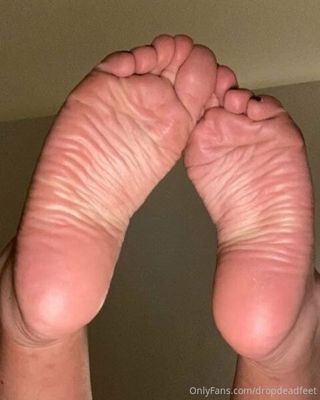 Dropdeadfeet nude leaked OnlyFans photo #11