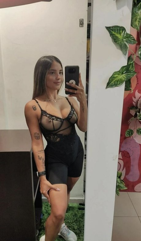 Andreinarusso nude leaked OnlyFans pic