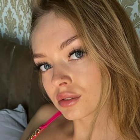 Teen Mia nude leaked OnlyFans photo #6