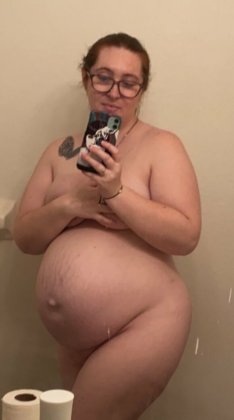 Pr3ttyandpr3gnant nude leaked OnlyFans pic