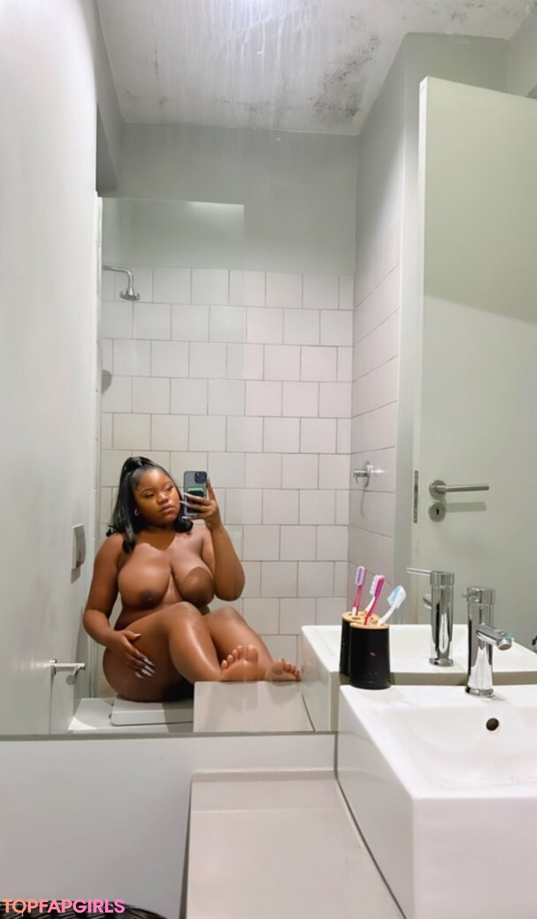 Wandi Ndlovu Nude Leaked OnlyFans Photo #7