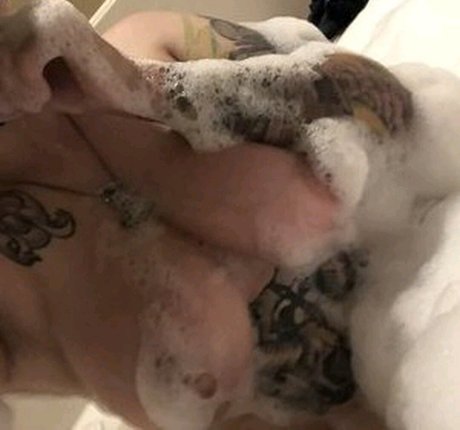 Tattooedkhaosss nude leaked OnlyFans pic