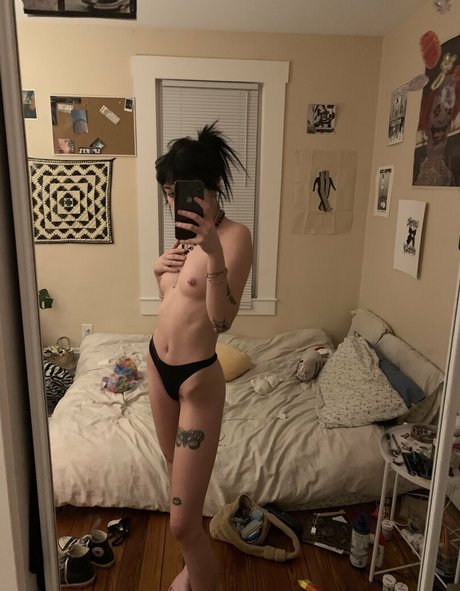 Bunniegutzz nude leaked OnlyFans photo #12