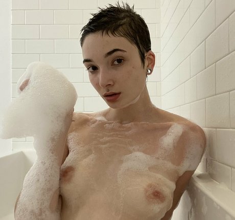 Milkymeowss nude leaked OnlyFans pic