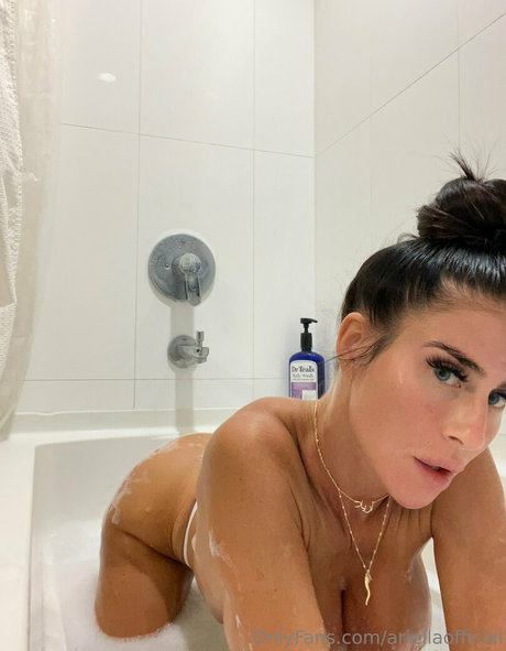 Ariella Moreno nude leaked OnlyFans photo #11