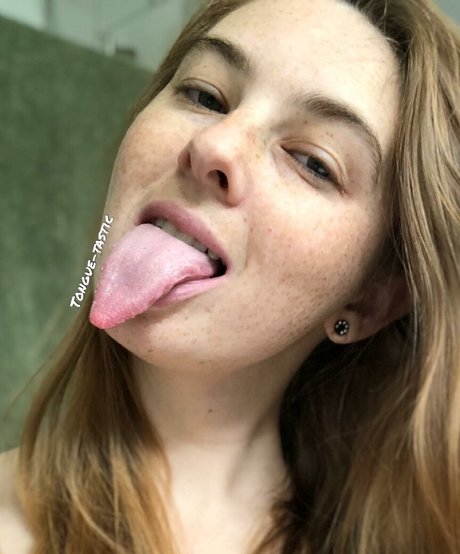 Tongue-tastic nude leaked OnlyFans pic