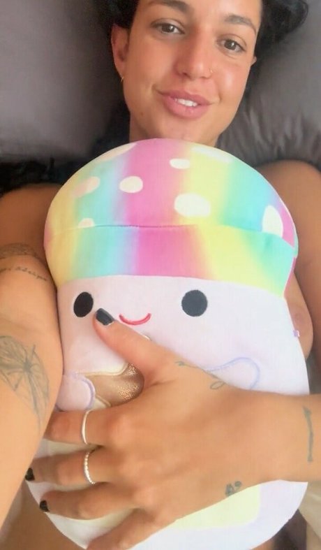 Samantha Manovski nude leaked OnlyFans pic