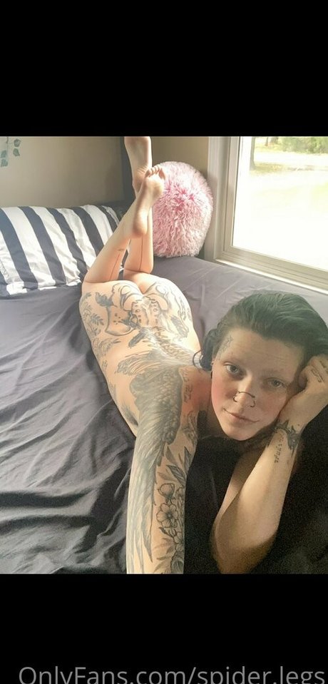 Spider.legs nude leaked OnlyFans pic