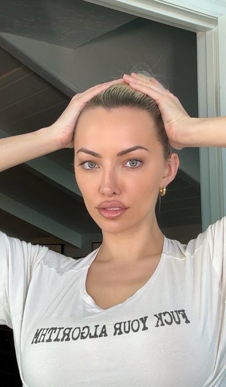 Lindseypelas nude leaked OnlyFans photo #49