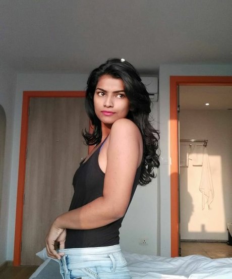 Nidhi Goel nude leaked OnlyFans photo #31