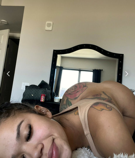 Mulan Hernandez nude leaked OnlyFans photo #9