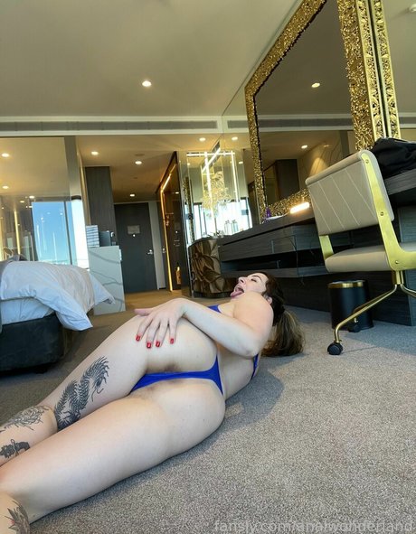 Analwonderland nude leaked OnlyFans pic