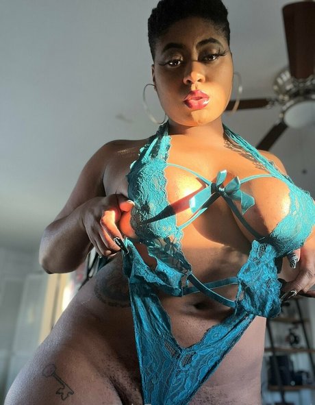 Meleimarvelous nude leaked OnlyFans photo #12