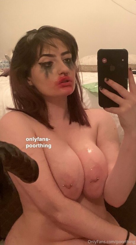 Poorthing nude leaked OnlyFans pic