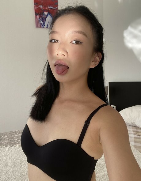 Lil_kris_xo nude leaked OnlyFans pic