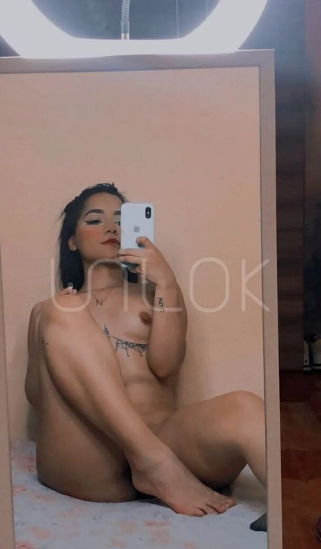Nicolepetite nude leaked OnlyFans pic