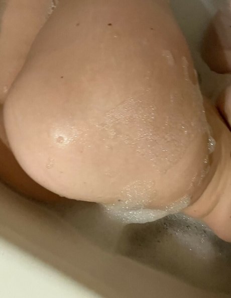 Strawberrysweetmilk nude leaked OnlyFans pic
