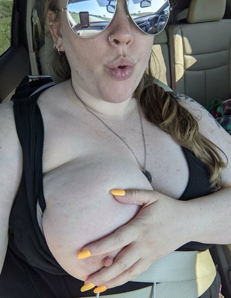 Bbwgoddesssara nude leaked OnlyFans pic