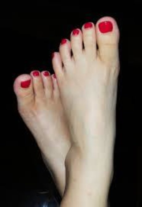 Beautiful feet pictures nude leaked OnlyFans pic