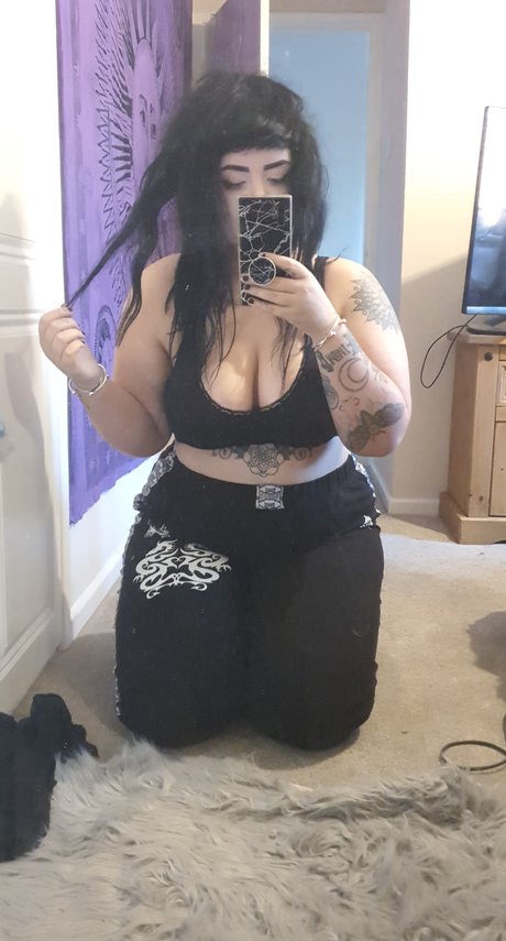 Gothbitch nude leaked OnlyFans pic