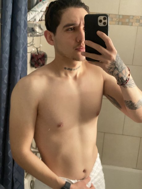 Raul nude leaked OnlyFans pic
