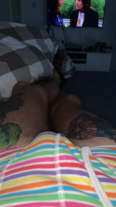 Tattooed-guy nude leaked OnlyFans pic