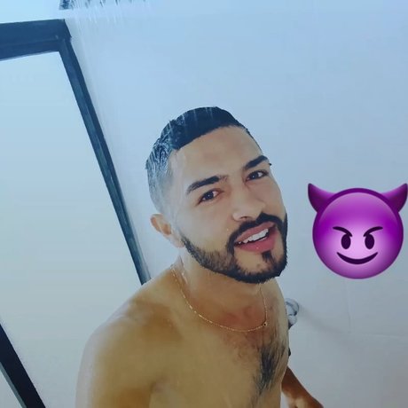 Leo Tarazona nude leaked OnlyFans pic