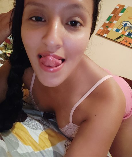 Thanyagaviria nude leaked OnlyFans pic