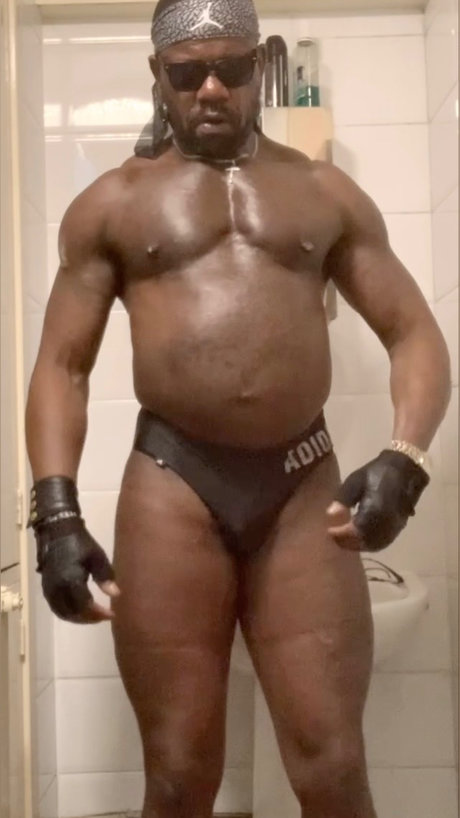 Black Mature Muscle nude leaked OnlyFans pic