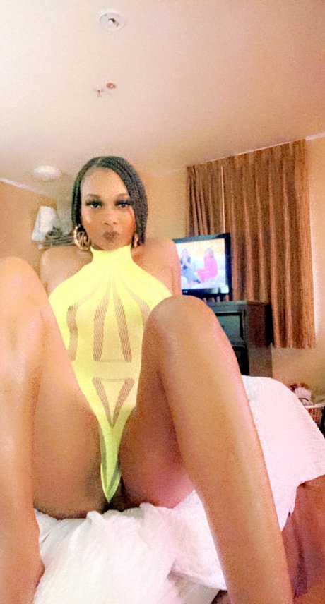 Diamond-lenay nude leaked OnlyFans pic